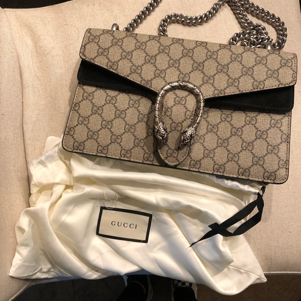 Gucci Small Dionysus Shoulder Bag